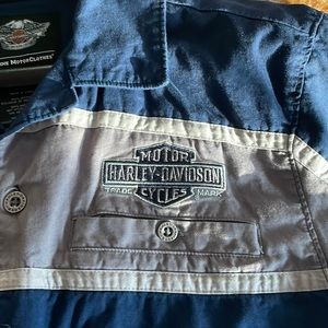 Men’s Harley Davidson shirt